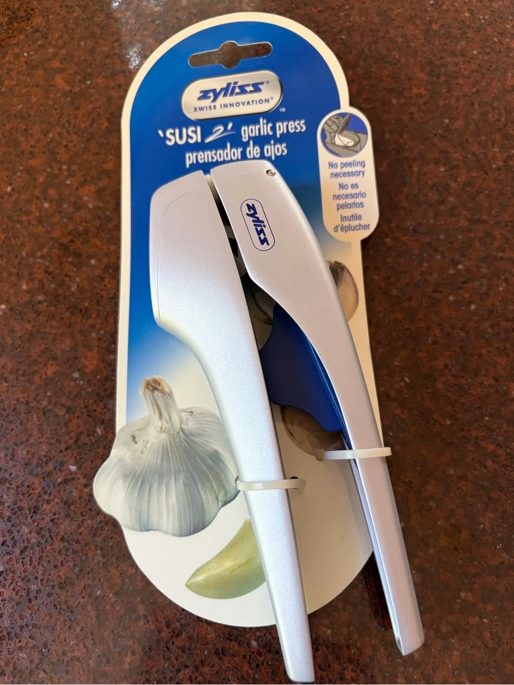 Zyliss SUSI 2 Garlic Press - No Peeling Brand New NWT